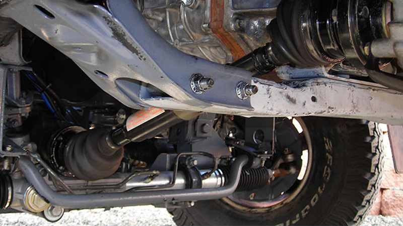 Dấu hiệu trục láp ô tô bị hỏng