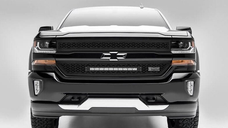 Mặt ca lăng ô tô giúp tăng vẻ đẹp khỏe khoắn cho xe