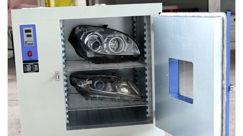 Sấy đèn để không còn hơi nước