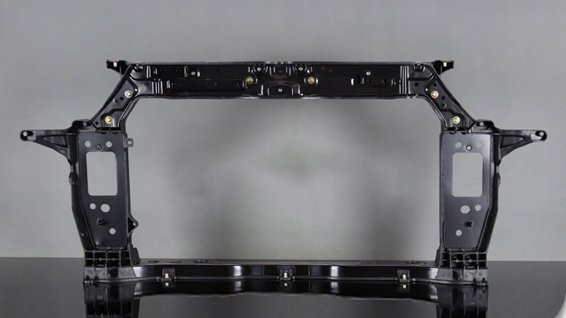 Xương đầu xe ô tô