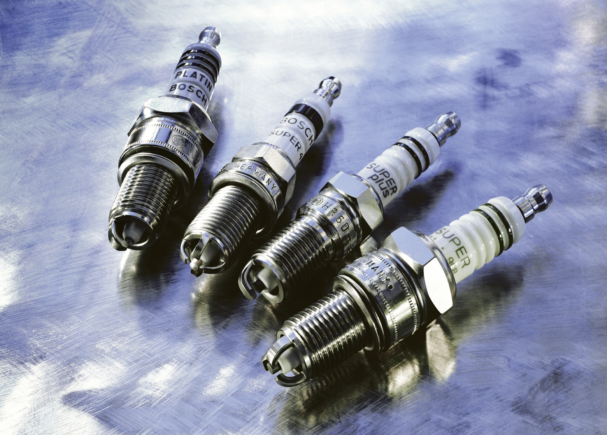 Một số loại bugi ô tô của các hãng trên thị trường Một số loại bugi ô tô của các hãng trên thị trường