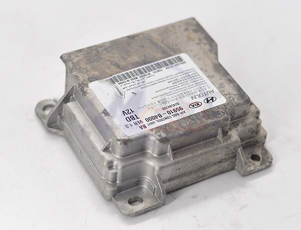 Tìm hiểu về hộp điều khiển túi khí Tìm hiểu về hộp điều khiển túi khí