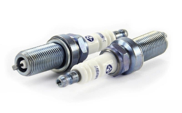 Bugi chân dài có tác dụng gì? Bugi chân dài có tác dụng gì?